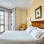 ホテル Sercotel Arenal