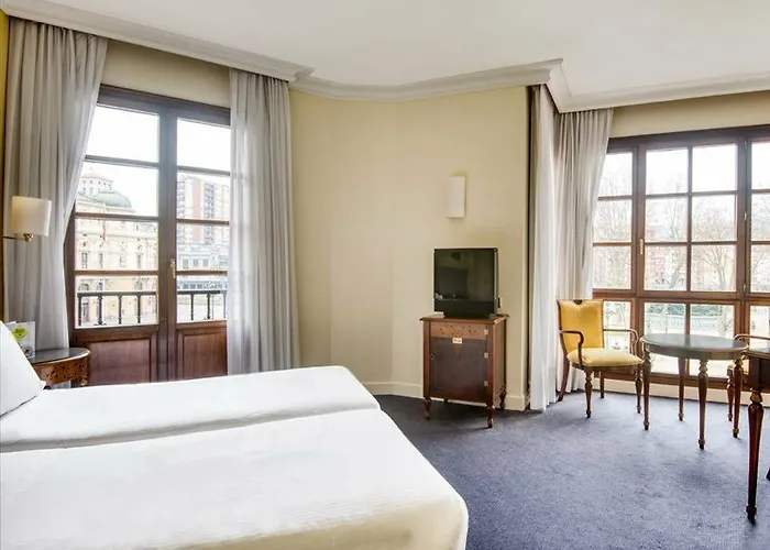 Sercotel Arenal Hotel