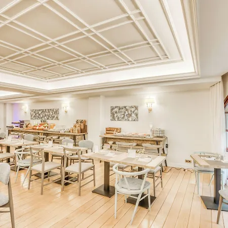Sercotel Arenal Hotel 3*
