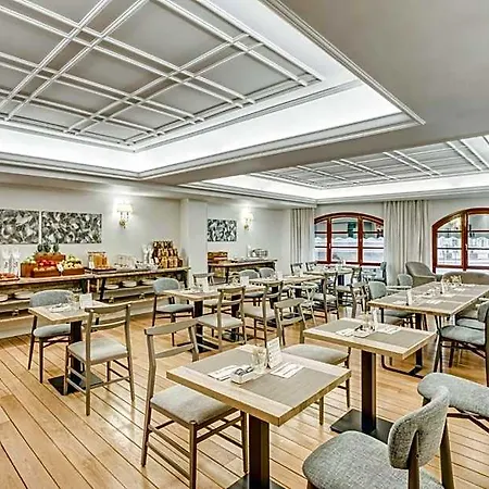 Sercotel Arenal Hotel