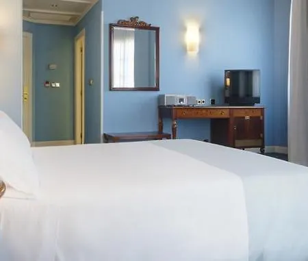 Sercotel Arenal Hotel 3*