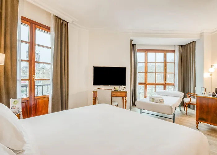 Отель Sercotel Arenal