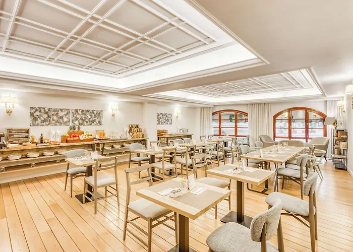 Sercotel Arenal Бильбао