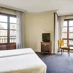 Sercotel Arenal Hotel