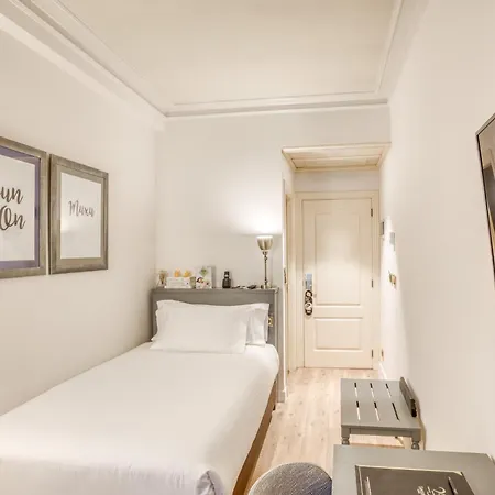 Sercotel Arenal Hotel