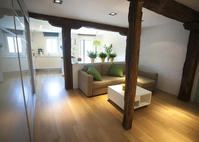 Szálloda Sercotel Arenal 3*